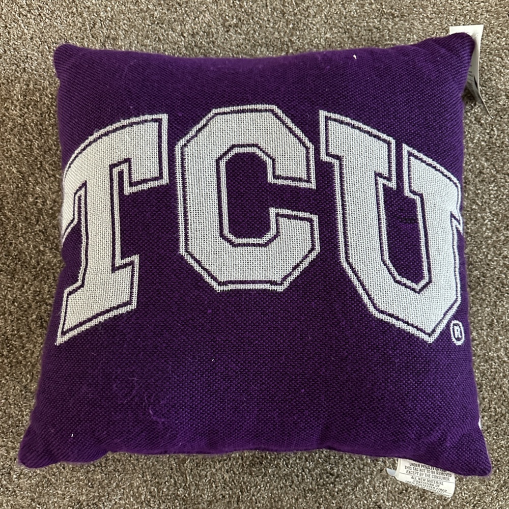 TCU Texas Christian university throw pillow fear the frog purple & white - Picture 5 of 9